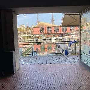 Bilocale Sull'acqua Al Porto Antico Apartment